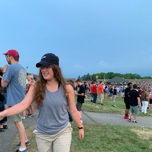 Meet your Posher, Brittany